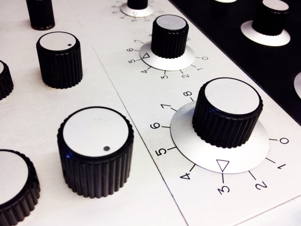 Boutons Stockli pour commutateur et potentiomètre